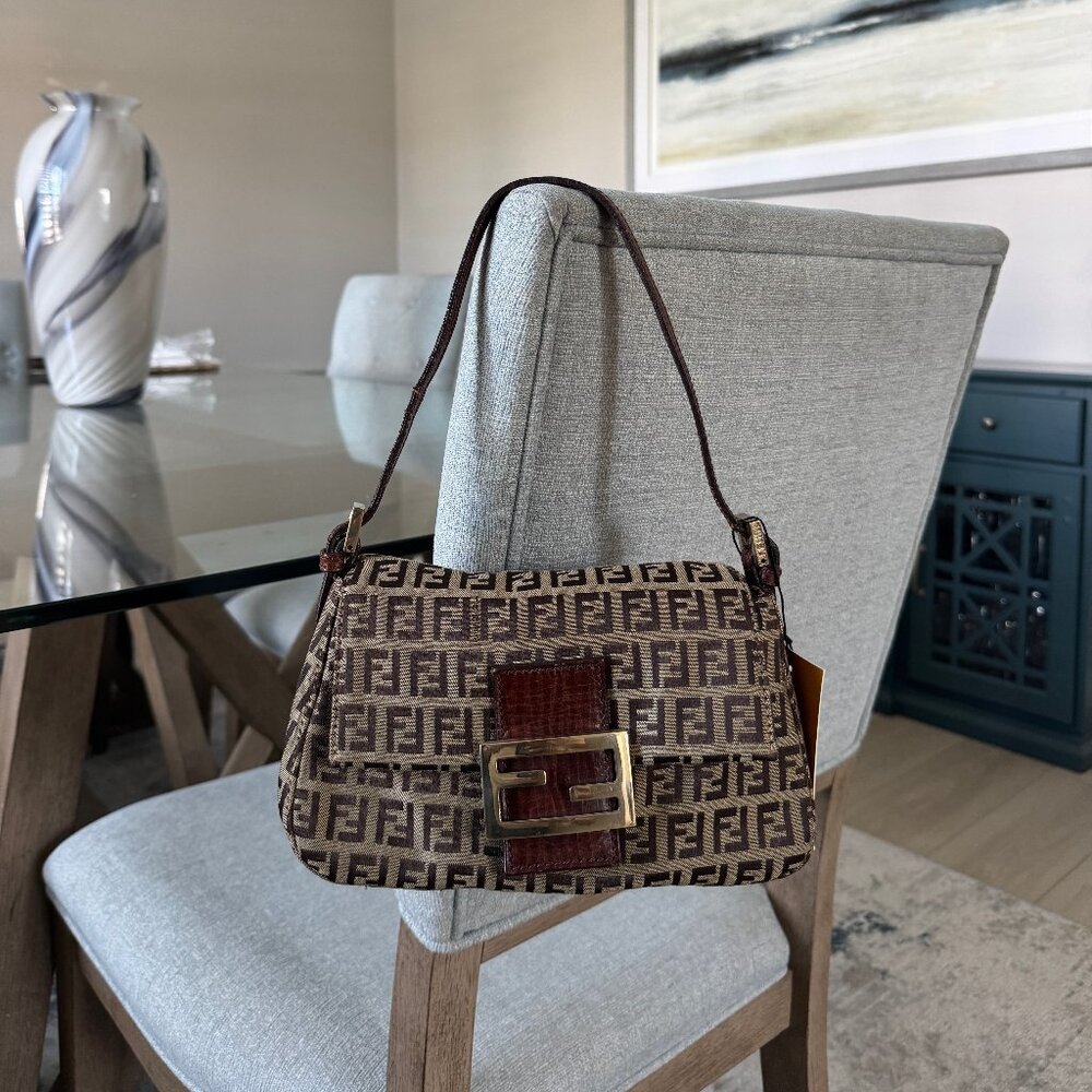 FENDI ZUCCHINO CANVAS Vintage Mama Forever Baguette Brown Mini